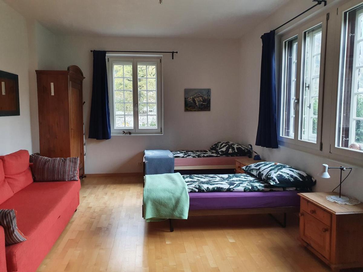Zentral Gelegene Wohnung Mit Grossem Garten Interlaken Exterior photo